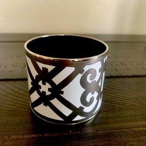 Authentic HERMES Extra Wide Enamel Bracelet. Perfect condition. Only worn 2x